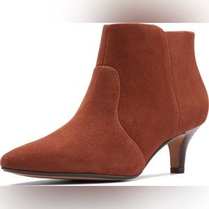 Clark’s Women’s Judith Boot Ankle Boot in Chestnut Suede